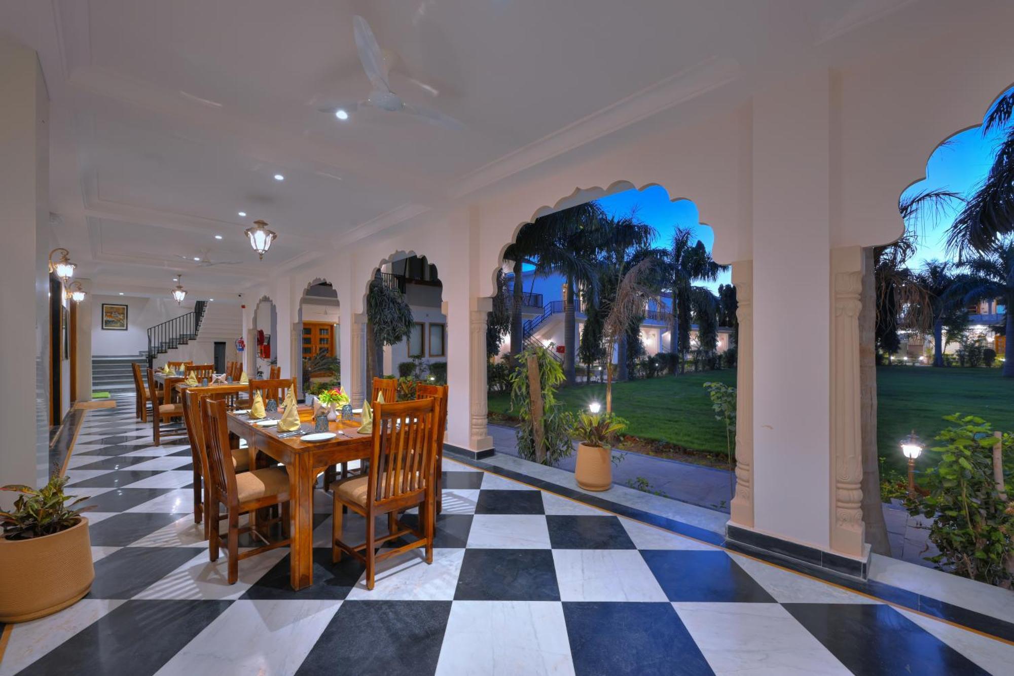 Ranthambore Bagh Palace Савай Мадхопур Екстериор снимка